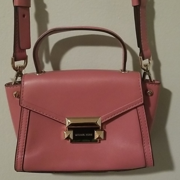MICHAEL KORS PURSE - Picture 1 of 7